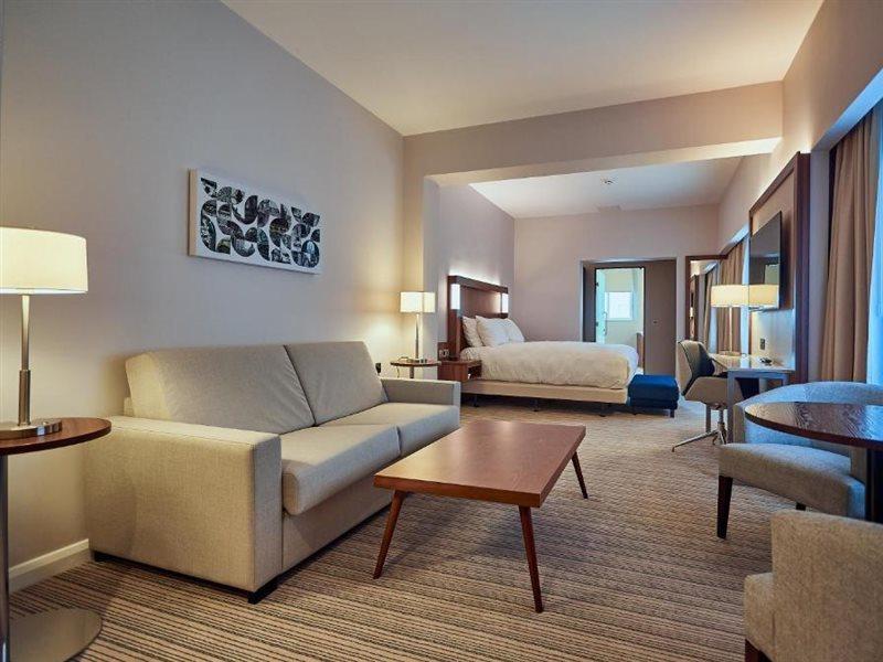 Courtyard By Marriott Oxford City Centre Buitenkant foto
