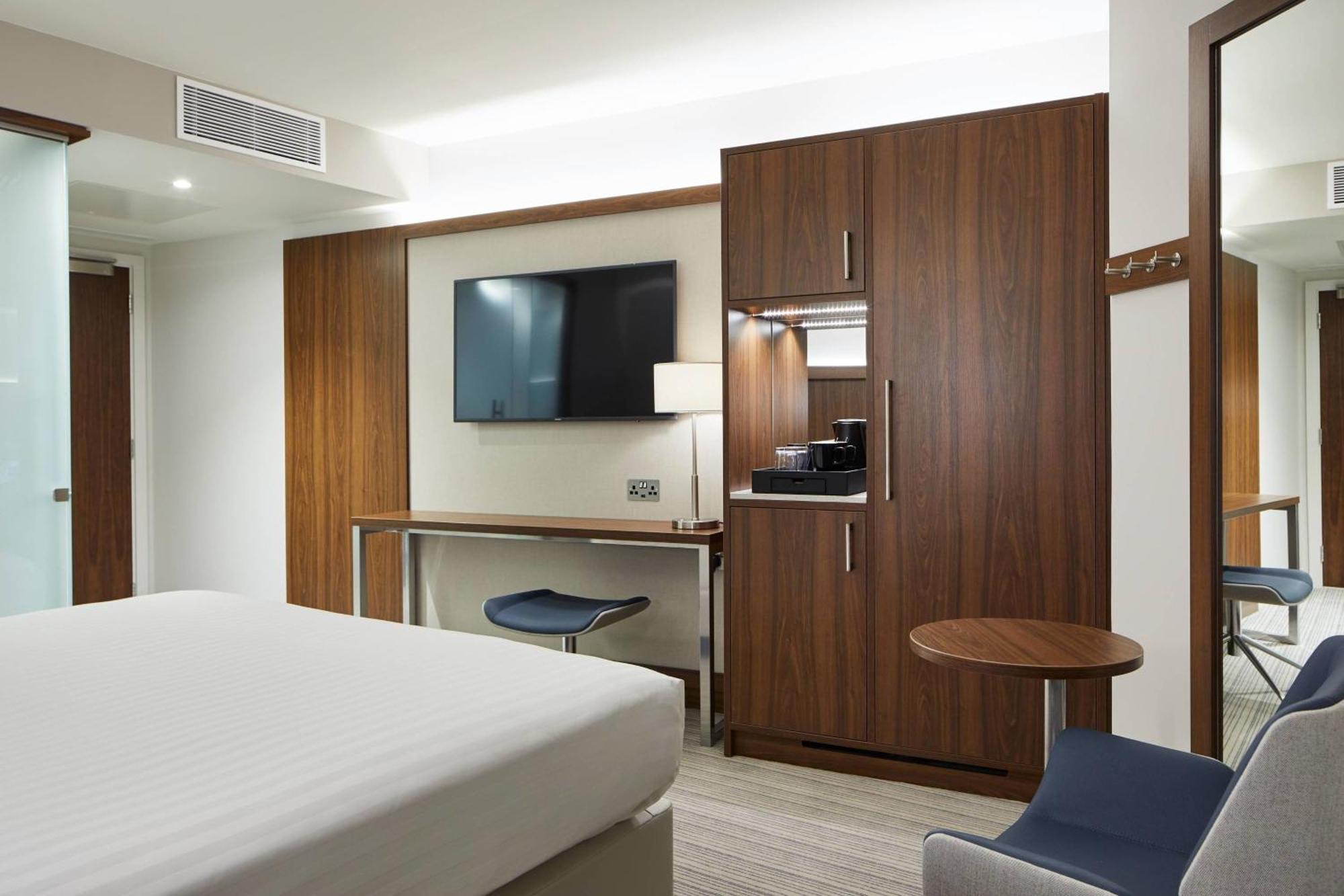 Courtyard By Marriott Oxford City Centre Buitenkant foto